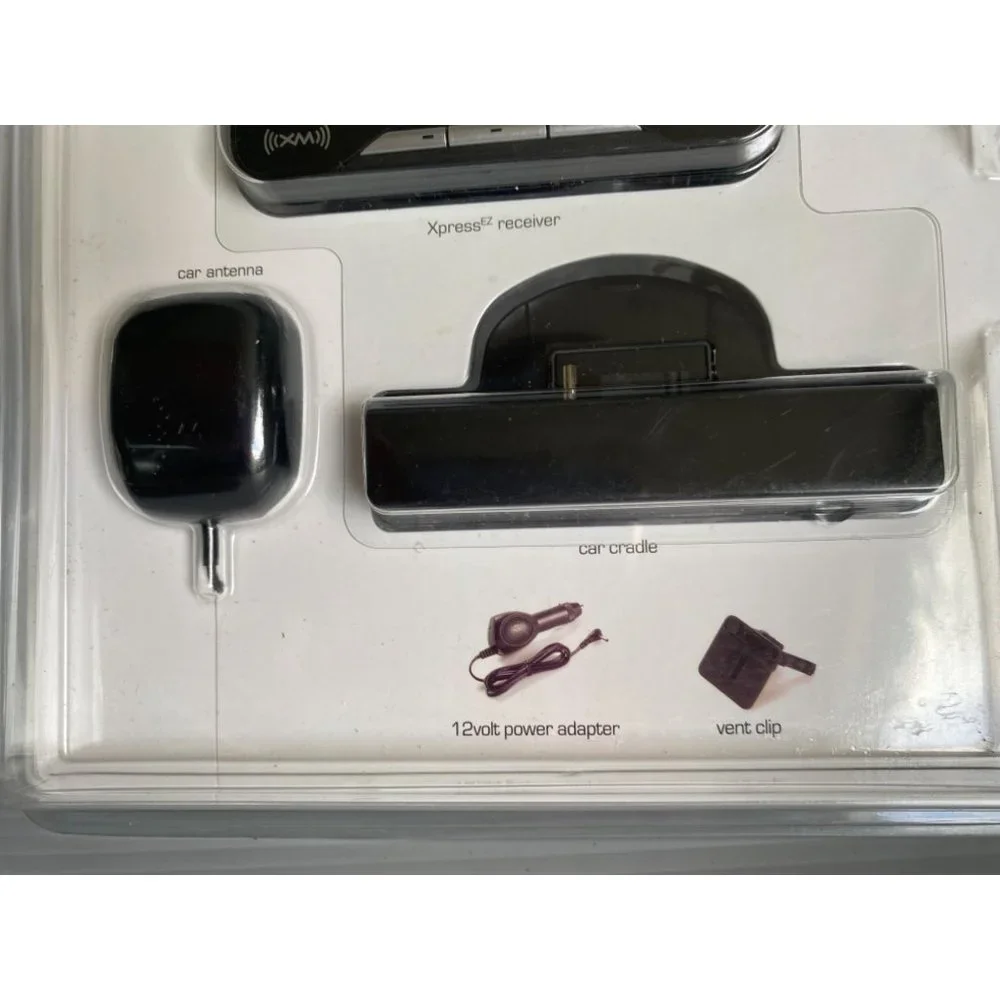 Audiovox Sirius XM Satellite Radio Receiver and Car Kit Xpress EZ XMCK-5P Ripbox